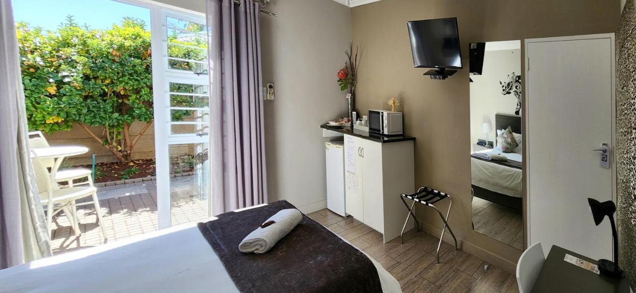 Green Kalahari Guesthouse Upington Kültér fotó
